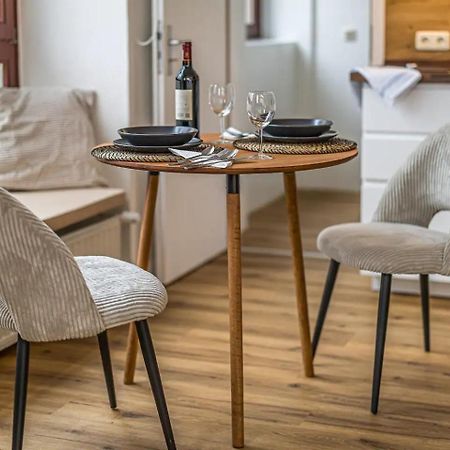 Ruhige Und Stilvolle Wohnung Am Clara-Zetkin-Park Лейпциг Экстерьер фото